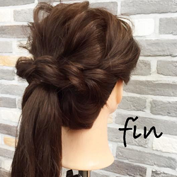 ヘアアクセサリーいらず！ロープ編みがメインの華やかポニーテール　ヘアアレンジ　ロングヘア