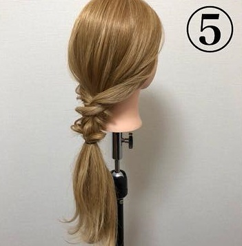 不器用さんでも可愛くなれる♡簡単に編みおろしをつくれるヘアアレンジ！5