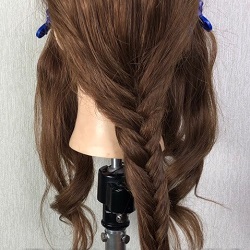 「フィッシュボーン」の作り方と綺麗に仕上げるコツ　ヘアアレンジ