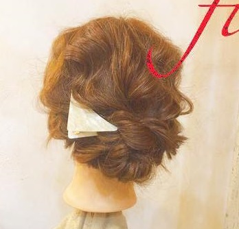 ロングヘアにおすすめ!ロープ編みで簡単まとめ髪アレンジ☆top