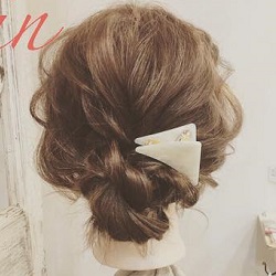 特別な日のアレンジはこれ!ロープ編みとくるりんぱでゆる~いシニヨンアレンジ☆ ヘアアレンジ ロングヘア
