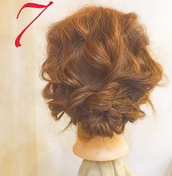 ロングヘアにおすすめ!ロープ編みで簡単まとめ髪アレンジ☆7