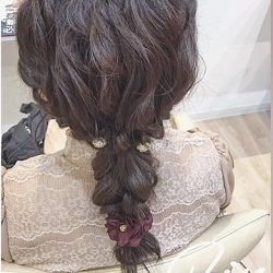 ローポニで大人かわいいを目指しちゃおう☆ピンとゴムだけで出来ちゃう！華やかな結婚式お呼ばれヘア！　ヘアアレンジ　ロングヘア