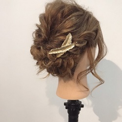 急なお呼ばれでも大丈夫♪セルフできるアップアレンジ☆ ヘアアレンジ ミディアムヘア