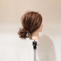 こなれ感たっぷりでクシュっと感がかわいい♡三つ編みを使ったおだんごアレンジ! ヘアアレンジ ロングヘア