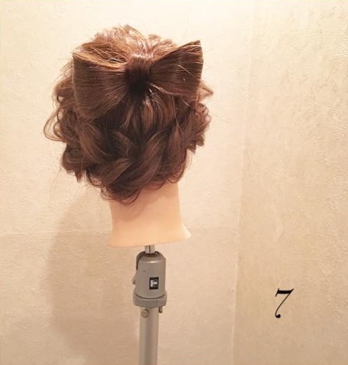 ビックリボンで豪華に♪ヘアアクセなしでも映えるアップアレンジ！７