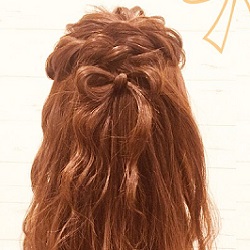 ヘアアクセなしで出来る!キュートなリボンへア♡ ヘアアレンジ ミディアムヘア