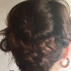 普通のローポニはもう飽きた!簡単にもっと可愛い立体ローポニ♪ ヘアアレンジ ロングヘア