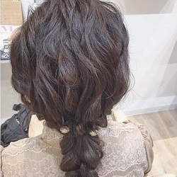1人でも簡単!四つ編みで作る華やかな編み下しヘアー ヘアアレンジ ロングヘア