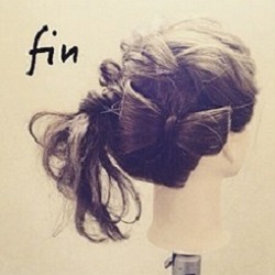 大きなリボンが個性的!人とかぶりたくない人向けのビックリボンポニーテール☆ ヘアアレンジ ロングヘア