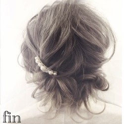 結婚式にピッタリ!くるりんぱと三つ編みでできる綺麗めヘアアレンジ ヘアアレンジ ロングヘア