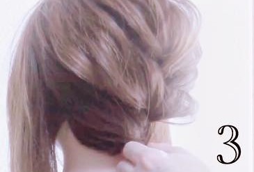 小顔に見える！ショートヘアにオススメな三つ編みアレンジ3