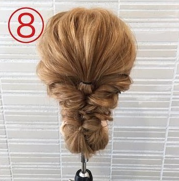 繰り返すだけでこんなにも華やかに?!一見難しそうに見えて簡単なヘアアレンジ8
