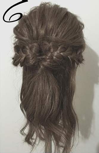 くるりんぱと三つ編みで最強かわいい デートにぴったりのハーフアップアレンジ ヘアレシピ 頭美人