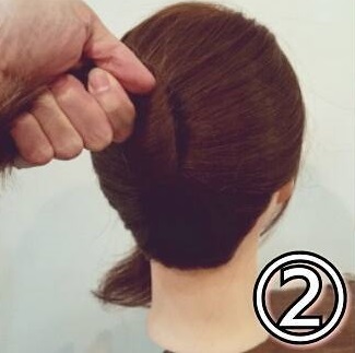 和の装いならこれ一択！美を象徴するヘアアレンジ2