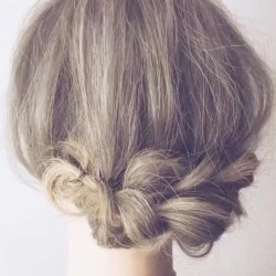 編み目が可愛い!後ろ姿がおしゃれなお出かけヘアアレンジ ヘアアレンジ ロングヘア