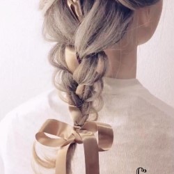リボンを一緒に編み込んで作る♪女の子らしい三つ編みアレンジ ヘアアレンジ ロングヘア
