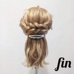 ねじるだけで簡単！女子力アップ♡ハーフアップアレンジ　ヘアアレンジ　ロングヘア