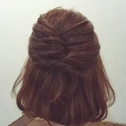 今すぐできる 簡単ハーフアップアレンジ かわいい きれい ショートヘア ヘアレシピ 頭美人 今すぐできる 簡単ハーフアップアレンジ かわいい きれい ショートヘア ヘアレシピ 頭美人