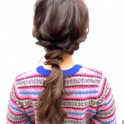 初級編 ロングヘアのポニーテール 忙しい朝でも簡単ヘアアレンジ ヘアレシピ 頭美人