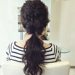 清楚感抜群☆女子ウケ間違い無しの清楚だけどラフな編みおろしヘアー　ヘアアレンジ　ロングヘア