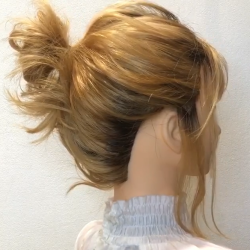 初級編 ショートヘアのアップスタイル 忙しい朝でも簡単ヘアアレンジ ヘアレシピ 頭美人 初級編 ショートヘアのアップスタイル 忙しい朝でも簡単ヘアアレンジ ヘアレシピ 頭美人