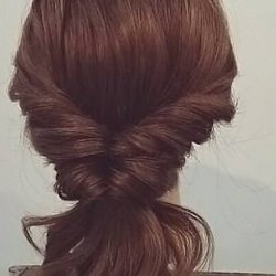 忙しい時に超便利!3分でできるフェミニンなひとつ結び ヘアアレンジ ロングヘア