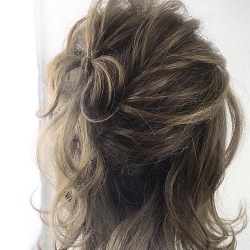 最強の組み合わせ!くるりんぱ×リボンヘアで作るミディアムヘアアレンジ ヘアアレンジ ミディアムヘア