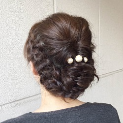 ロングヘアでもしっかりまとまる!崩れにくい外国人風アップスタイル☆ ヘアアレンジ ロングヘア