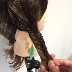 意外と知らないフィッシュボーンの基本的なやり方　ヘアアレンジ