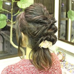 くるりんぱ×3でサッと作れる簡単こなれアレンジ☆ ヘアアレンジ ミディアムヘア