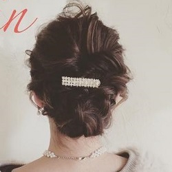 映え感バッチリの最強お呼ばれヘアー☆特別な日にピッタリのアップアレンジです♪ ヘアアレンジ ロングヘア