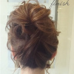 ちょっと気合入れたい時のスッキリ高めお団子アレンジ☆ ヘアアレンジ ロングヘア