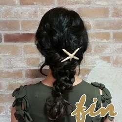 黒髪でも動きが出せる☆三つ編みにロープ編みを加えた大人っぽいダウンアレンジ　ヘアアレンジ　ロングヘア