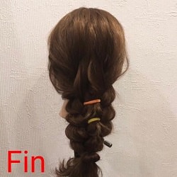付けるだけでポップになる☆リングヘアバンドを使った編み下ろしアレンジ ヘアアレンジ ロングヘア