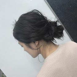 ゆるふわだけど崩れにくい!フェミニンなお団子アレンジ♪ ヘアアレンジ ロングヘア