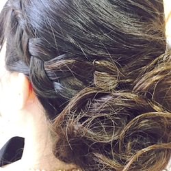 ボリューム出ない人は必見!ゆるふわのまとめ髪アレンジ ヘアアレンジ ロングヘア