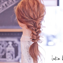 清楚系の決定版！ワンランク上のこなれフィッシュボーン　ヘアアレンジ　ロングヘア