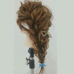 三つ編みを崩すだけ☆ヌケ感のあるプリンセススタイル♪　ヘアアレンジ　ロングヘア