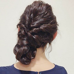 大人清楚なパーティーヘア♪サイド寄せアップスタイル ヘアアレンジ ロングヘア