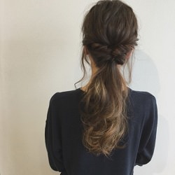 ヘアアレ界の絶対王者!超簡単な最新『ポニテ』アレンジ☆ ヘアアレンジ ロングヘア
