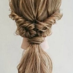 くるりんぱじゃなくて逆りんぱ!オシャレを格上げする上品なひとつ結び ヘアアレンジ ロングヘア