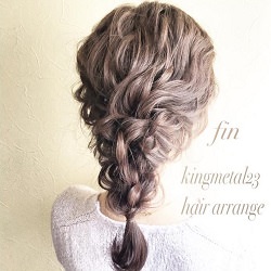 初心者さんにおすすめ☆三つ編みだけの簡単編みおろし ヘアアレンジ ミディアムヘア