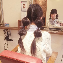 こんなアレンジ一度はやってみたい!個性派玉ねぎツインテール☆ ヘアアレンジ ロングヘア