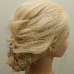 長い髪もきれいにまとまる♪上品なまとめ髪アレンジ ヘアアレンジ ロングヘア