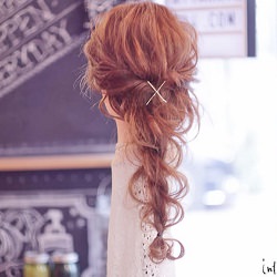初心者さんにオススメ☆ツイストするだけで出来ちゃう編み下ろしアレンジ ヘアアレンジ ロングヘア