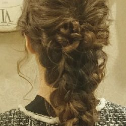 ワンランク上!周りと差がつくガーリー編み込みアレンジ♡ ヘアアレンジ ロングヘア