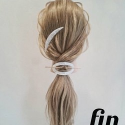 不器用さんにおすすめ☆ヘアアクセが映える時短アレンジ♪♪ ヘアアレンジ ロングヘア