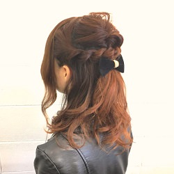 すぐに出来る!ガーリー感が可愛いハーフアップアレンジの作り方☆ ヘアアレンジ ロングヘア
