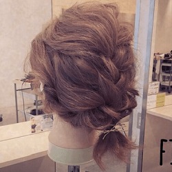 ショートヘアでもできる!抜け感のあるふわふわまとめ髪☆ ヘアアレンジ ショートヘア
